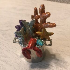 Monet Lobster Pot 2011